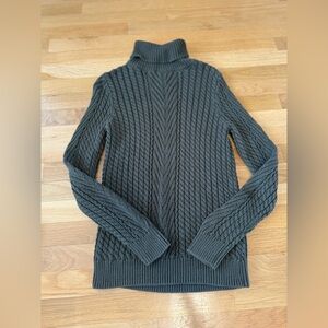 Forever 21 Dark Green Cable Knit Turtleneck Sweater large